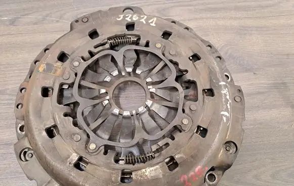 Audi A4 S4 B8 8K Pressure plate LU4HU L01424