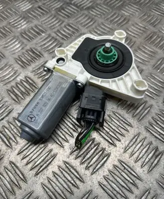 Mercedes-Benz E A207 Front door window regulator motor 934531100 A2078200642