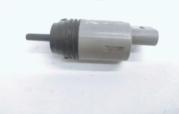 BMW 3 E90 E91 Windscreen/windshield washer pump 6934159