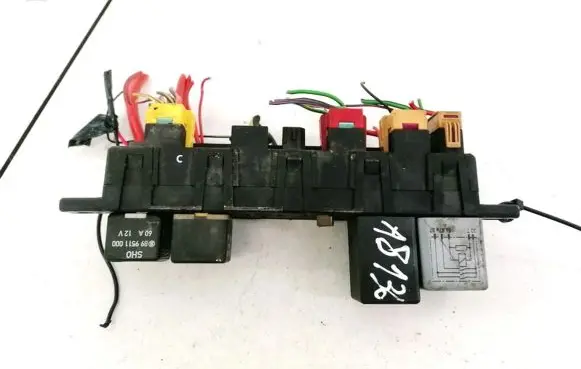 Audi A4 S4 B5 8D Fuse box set 4A0941822 896046