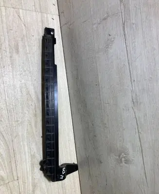 Audi Q3 F3 Rear door windshield rail 83A839068