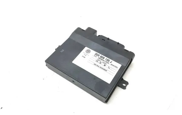 Volkswagen Touareg I Keyless (KESSY) go control unit/module 3D0909135J 5WK48823 5WK47021