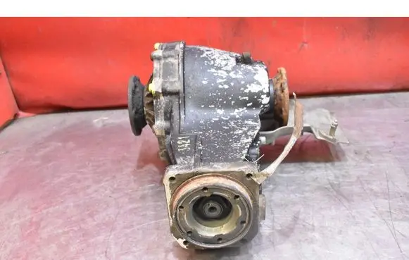 Audi A8 S8 D2 4D Rear differential 