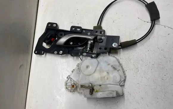Honda Civic Front door lock 