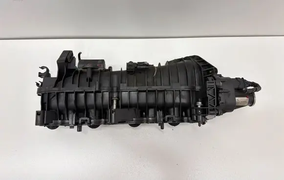 BMW 3 E90 E91 Intake manifold 7807991 8506406