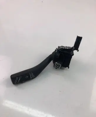 Volkswagen Scirocco Indicator stalk 1K0953519H