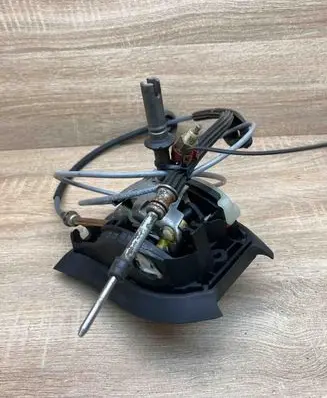 BMW X5 E53 Gear shifter/selector 7525328
