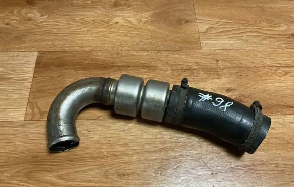 Ford Mondeo MK IV Intercooler hose/pipe 