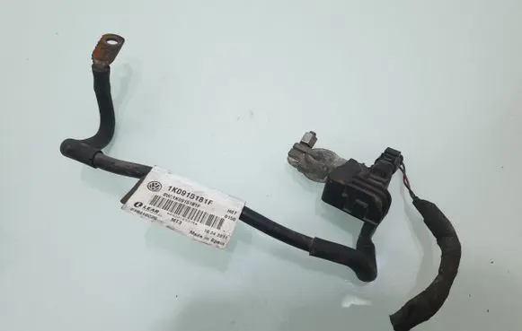 Volkswagen PASSAT B7 Negative earth cable (battery) 1K0915181F