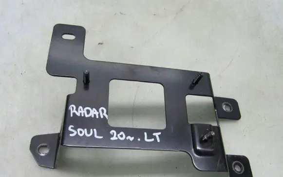 KIA Soul Distronic sensor bracket L0021204