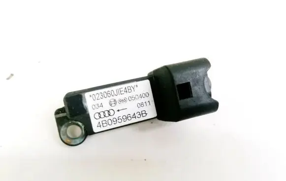 Audi A6 S6 C5 4B Airbag deployment crash/impact sensor 4B0959643B