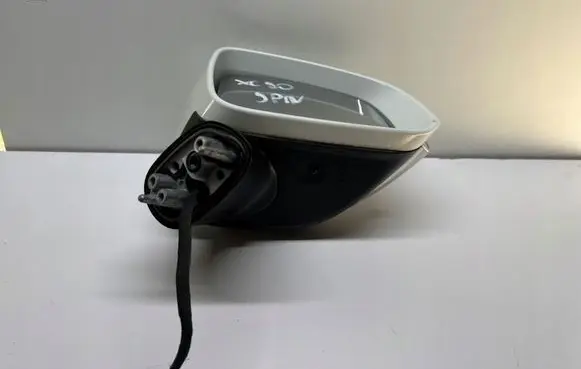 Volvo XC90 Front door electric wing mirror 