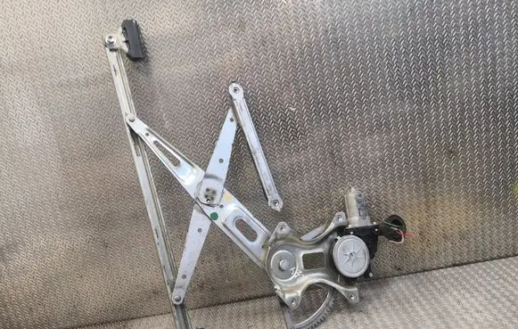 Lexus GS 300 350 430 450H Front door window regulator with motor 8572030330
