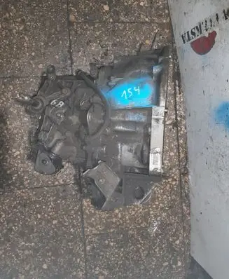 Renault Megane II Manual 6 speed gearbox ND00008200