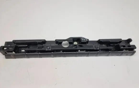 Land Rover Evoque II Sill supporting ledge 7387344