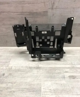BMW 5 G30 G31 Other engine bay part 8605530 58650910