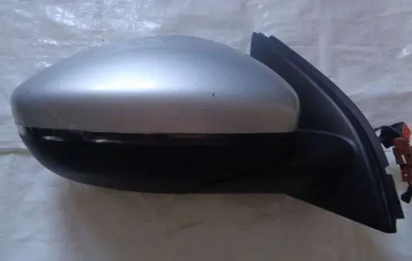 Peugeot 308 Front door electric wing mirror EZRC