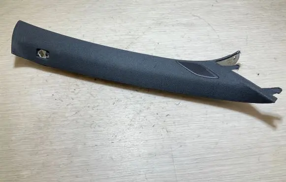 Volvo XC40 (A) pillar trim 31322530 08960908