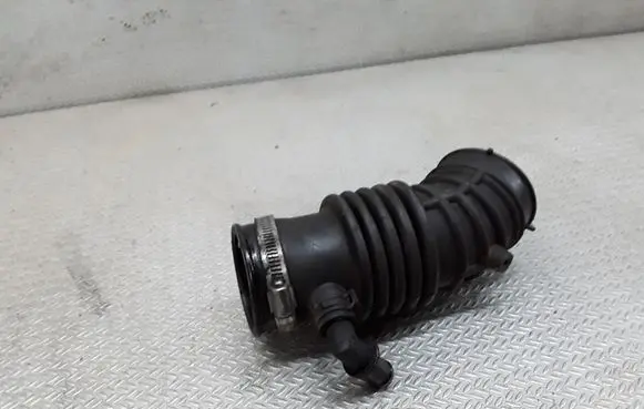 Nissan Primera Air intake duct part