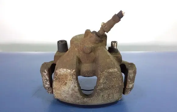 Ford Focus C-MAX Front brake caliper