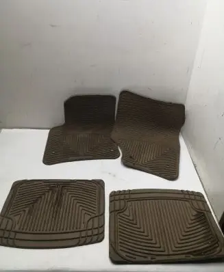 Volkswagen Touareg II Car floor mat set 