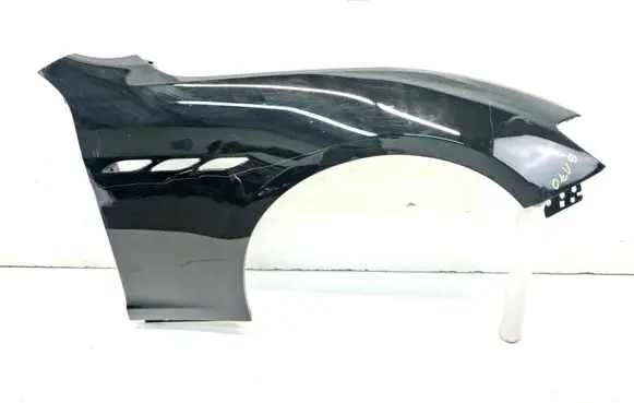Maserati Levante Fender