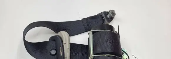 Nissan Leaf I (ZE0) Rear seatbelt 623658263B
