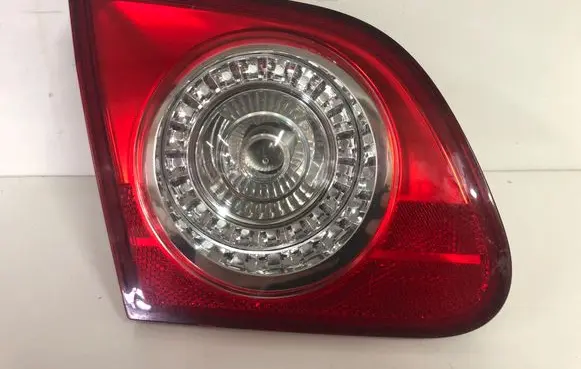 Volkswagen PASSAT B6 Tailgate rear/tail lights 3C5945093