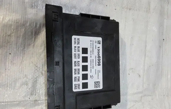 Opel Astra K Central body control module 13506998