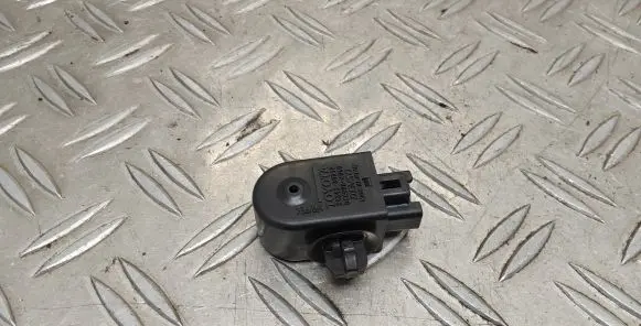 Toyota Corolla Verso AR10 Horn signal 8934330010