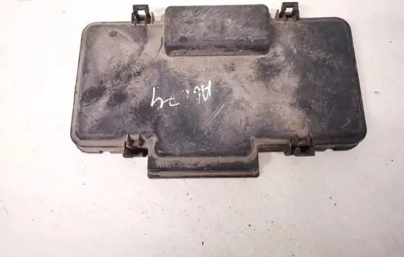 Honda Civic Fuse box cover s6fg0 s6f-g0