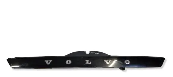 Volvo V60 Trunk door license plate light bar 31385462 31385463