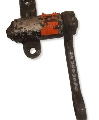 GAZ 24-10 Kingpin 243003080