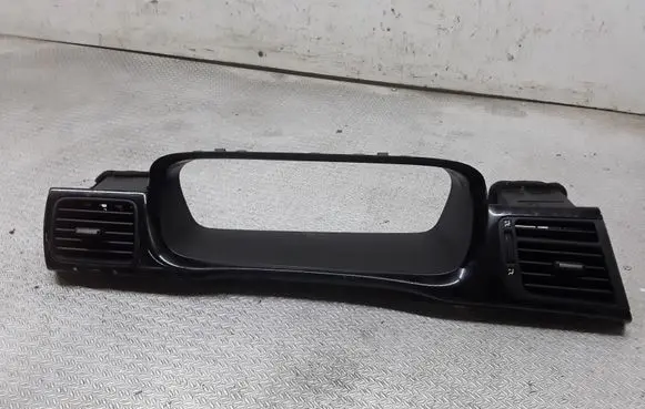 Honda FR-V Dashboard trim
