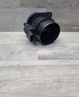 Volkswagen Golf VII Mass air flow meter 04L906461B 5WK98102