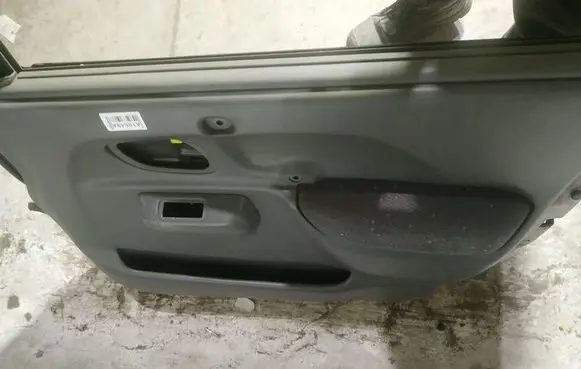 Suzuki Ignis Front door card panel trim