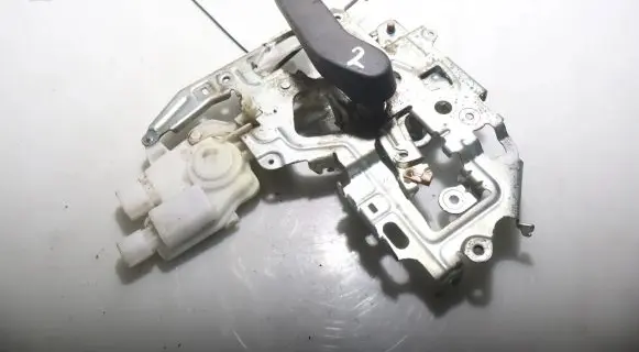 Nissan NV400 Sliding door lock 