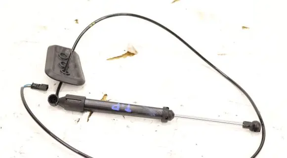 Mercedes-Benz R W251 Tailgate strut 2518200397