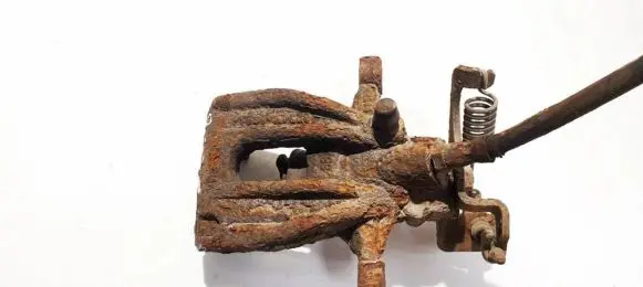 Ford Mondeo Mk III Rear brake caliper