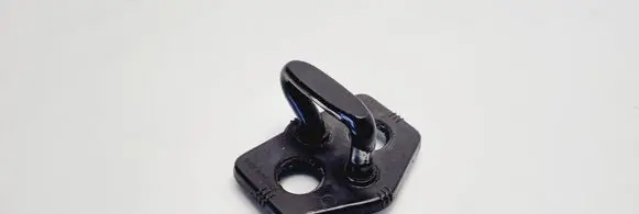Volvo V70 Front door lock loop/hook striker 9159920