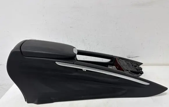 Mercedes-Benz ML W164 Center console