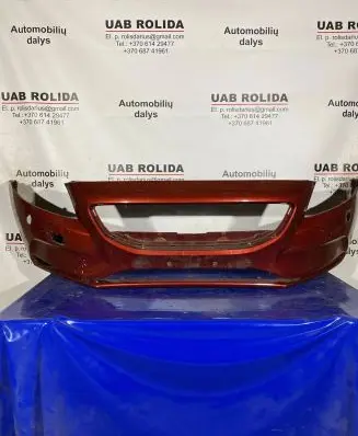 Volvo V40 Front bumper 31283732