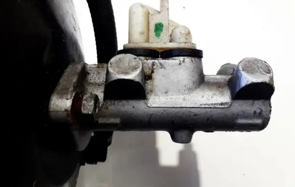 Volvo S70 V70 V70 XC Master brake cylinder