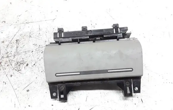 Audi A4 S4 B7 8E 8H Car ashtray 8E0857951