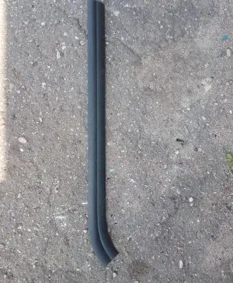 Front sill trim cover