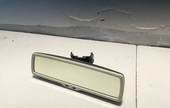 Volkswagen PASSAT B6 Rear view mirror (interior) 3C0857511