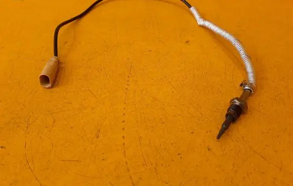 Exhaust gas temperature sensor