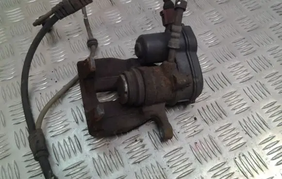 Audi A5 8T 8F Rear brake caliper 32335478