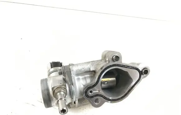 Ford Focus Fuel injection high pressure pump CM5E9B374EE CM5E9D376DA