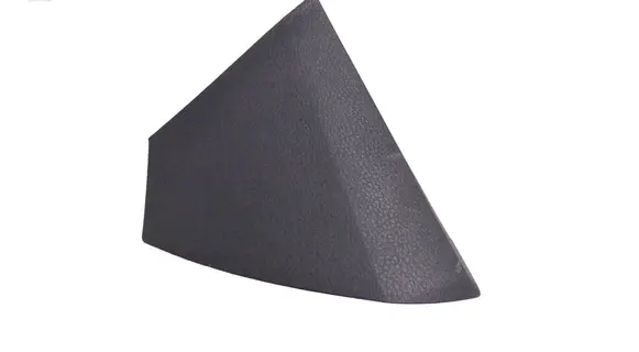 Dashboard glove box trim